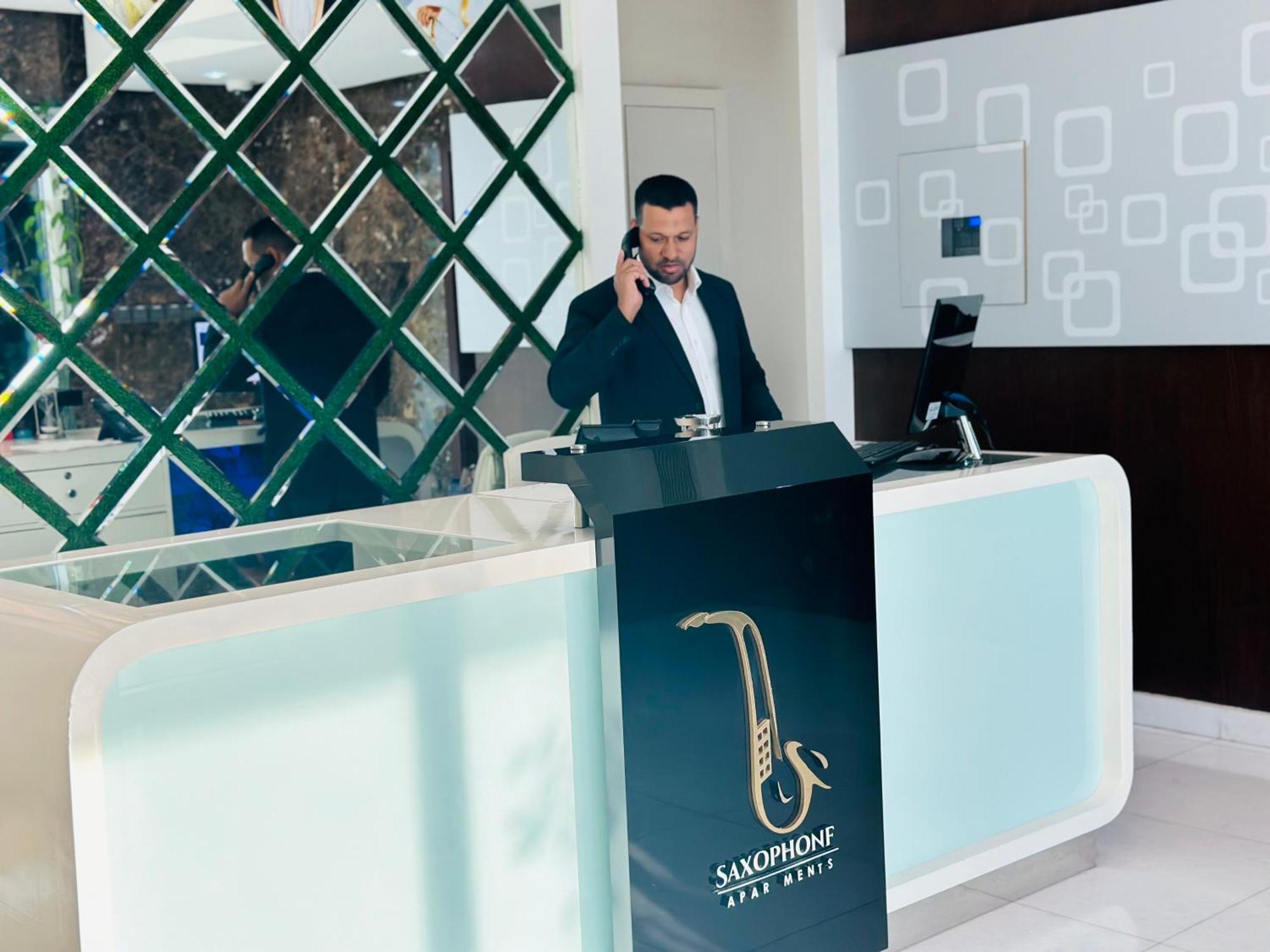 Saxophone Suites มูฮาร์รัก ภายนอก รูปภาพ