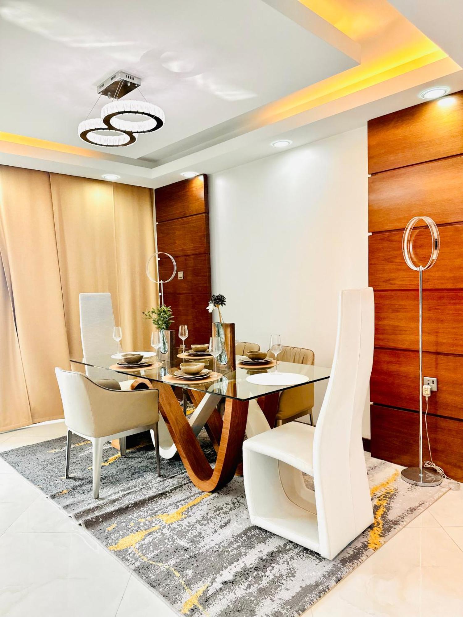 Saxophone Suites มูฮาร์รัก ภายนอก รูปภาพ