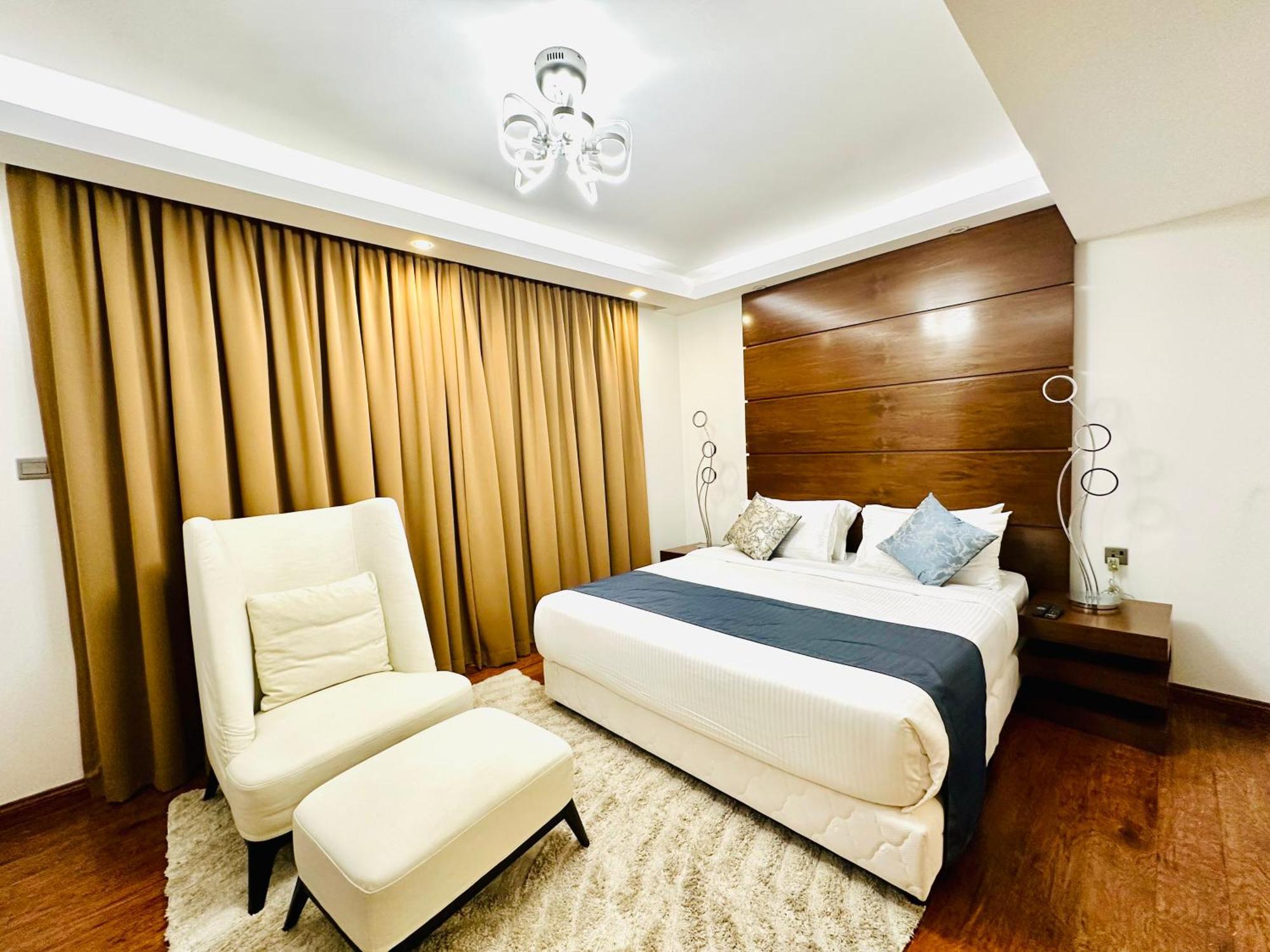 Saxophone Suites มูฮาร์รัก ภายนอก รูปภาพ